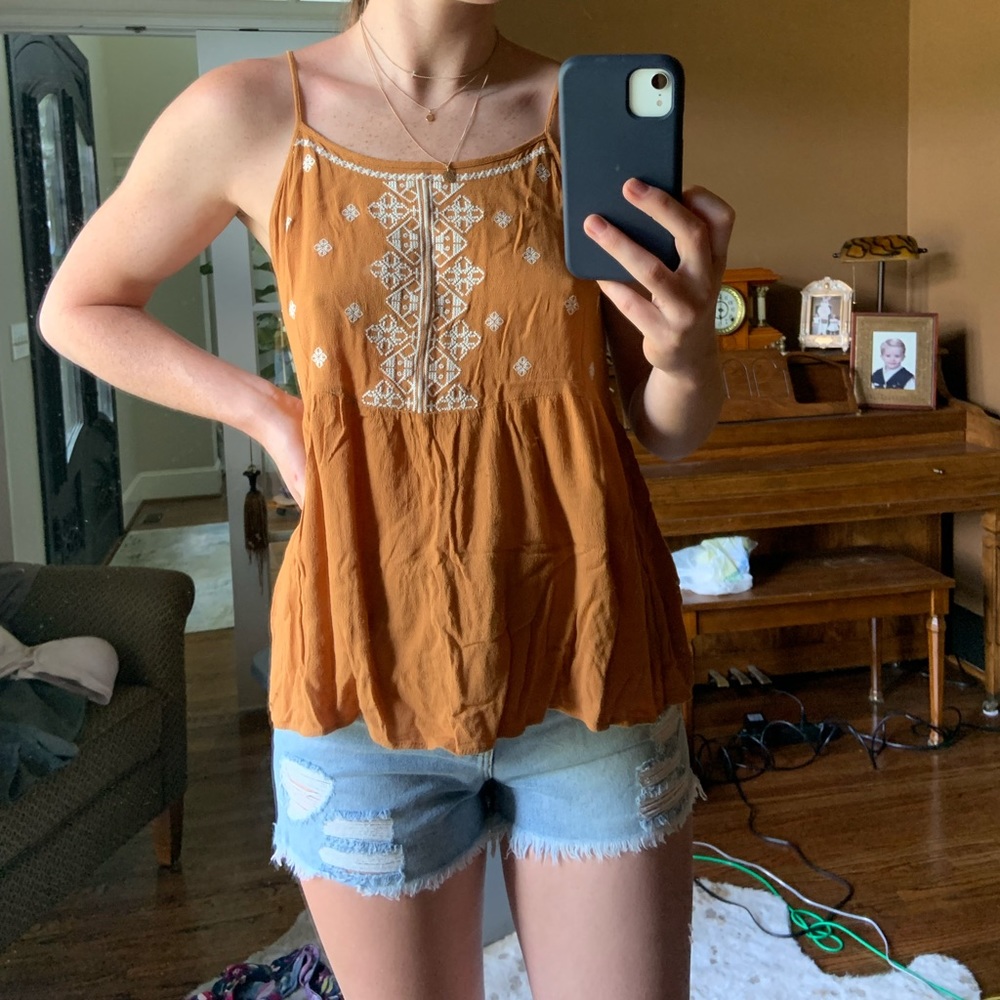 Flowy tank - Picture 3 of 6